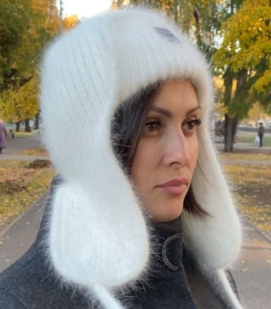 Белая пушистая ушанка от Сметанки